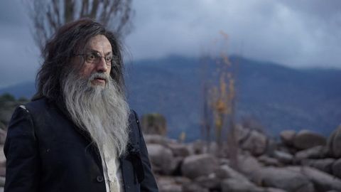 José Mota, caracterizado como un Mariano Rajoy náufrago y perdido en una isla.