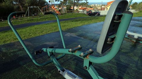 Chequeo parque infantil, zona recreativa de Batalla, en Xuño