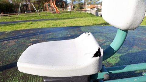 Chequeo parque infantil, zona recreativa de Batalla, en Xuño