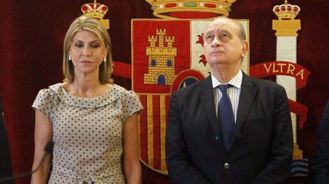 El exministro de Interior, Jorge Fernández, junto a la exdelegada del Gobierno en Cataluña.