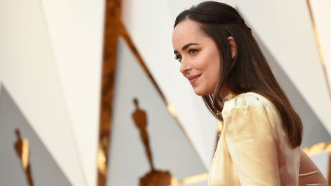 La apuesta vintage de Dakota Johnson firmado por Gucci