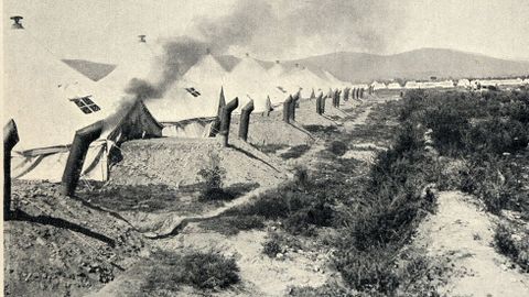 Un aspecto de los hornos de campaña utilizados en el campamento