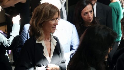 La exministra Cristina Garmendia en la sede del PSOE. 