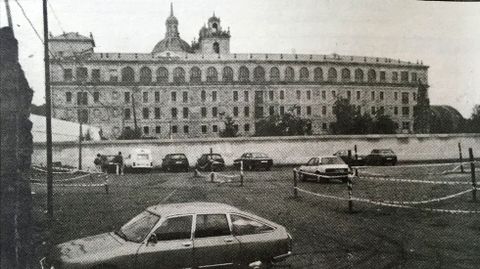 Terrenos de la antigua huerta de los escolapios en 1991, antes de comenzar la construcción del Parque dos Condes