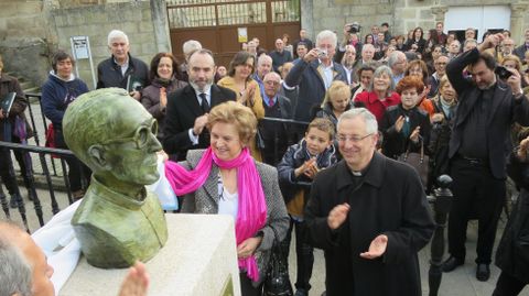 Inauguración en abril del 2016 de un monumento al padre Esteban Martínez