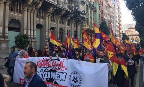 Manifestacin por la Repblica en Oviedo