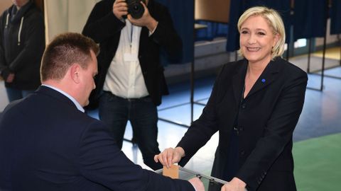 Primera vuelta de las elecciones presidenciales de Francia. La candidata ultraconservadora, Marine Le Pen