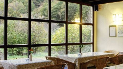 Comedor de la Casona Cantiga del Agüeria.Comedor de la Casona Cantiga del Agüeira