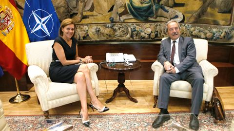 María Dolores de Cospedal y Wenceslao López en la reunión sobre los terrenos de La Vega