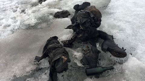 Los restos momificados de la pareja suiza que desapareci hace 75 aos