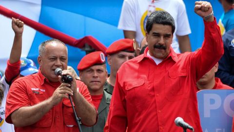 Diosdado Cabello y Nicols Maduro, durante el acto de cierre de campaa para la eleccin de la Asamblea Constituyente