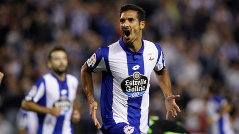 2015-2016. Tras la marcha de Postiga, el club mantuvo a Borges y a Medunjanin, este durante unos meses, e incorporó al marroquí Fayçal Fajr, que alcanzaría la selección siendo deportivista, y a Jonathan Rodríguez.