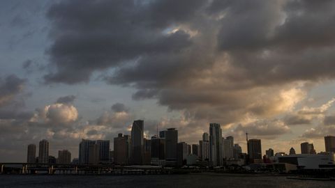 El perfil de la ciudad de Miami antes de la llegada de Irma.