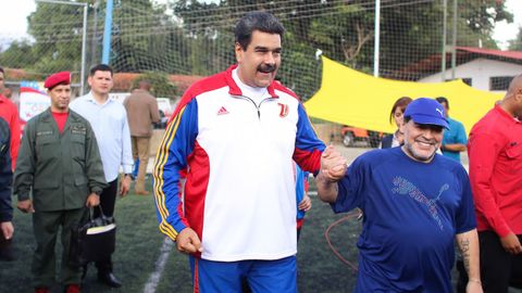 Maduro y Maradona, juntos en Caracas