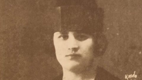 Olimpia Valencia se licenció en Medicina por la USC en junio de 1925