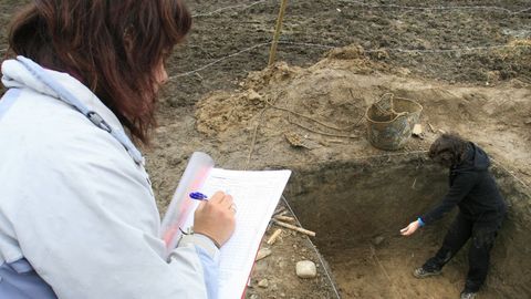 Un sondeo arqueológico realizado en el 2008 en la aldea de Pedras, donde se encontraron artefactos del Paleolítico