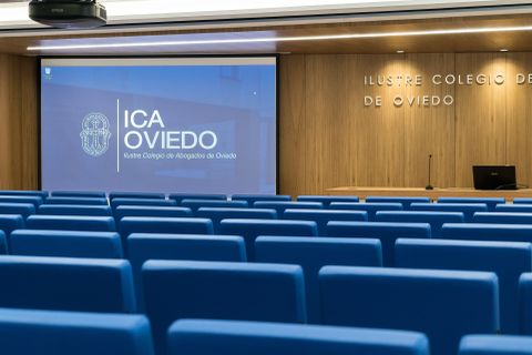 Sala del Ilustre Colegio de Abogados de Oviedo