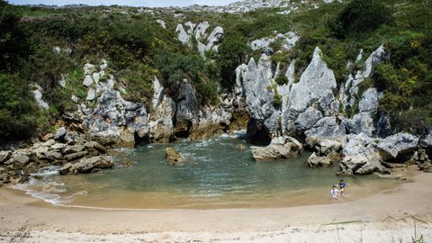 Playa de Gulpiyuri