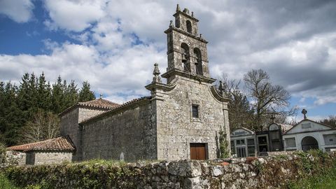 La iglesia parroquial de San Xulián fue construida en el siglo XVIII
