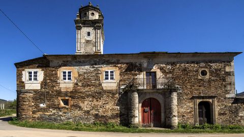 Los orígenes históricos del pazo de Edra se reomntan a finales de la Edad Media