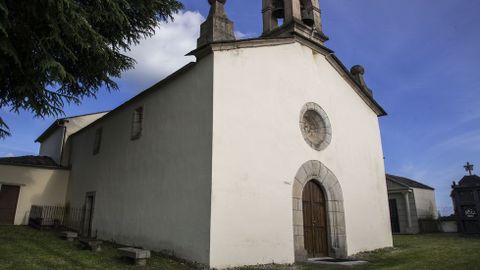 Fachada de la iglesia parroquial de San Martiño