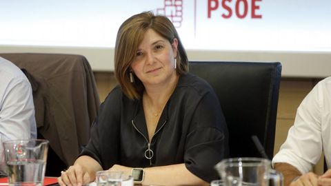 Pilar Cancela, en una reunión en la sede del PSOE