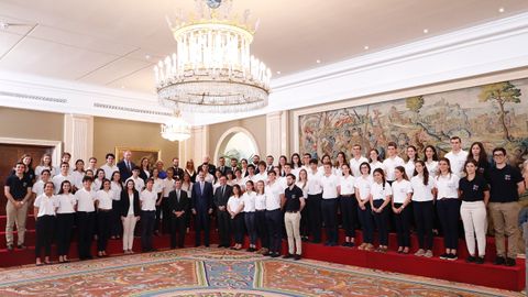 Los 50 alumnos más brillantes de España se reúnen con el rey Felipe VI