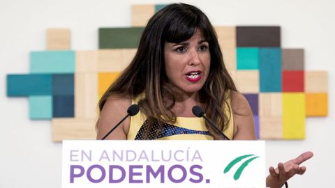 Teresa Rodríguez ha ganado las primarias, que acabaron convertidas en un choque con la dirección nacional de Podemos