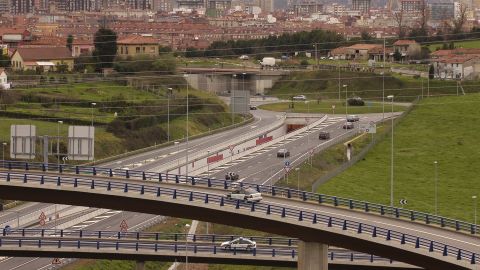 La autovía minera en el acceso a Gijón