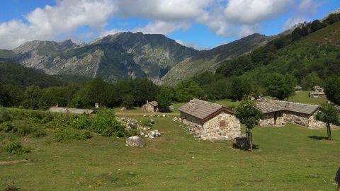 Refugio de Brañagallones