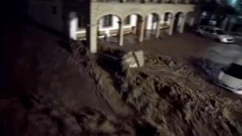 El desbordamiento de un torrente caus una completa destruccin en la localidad de Sant Lloren