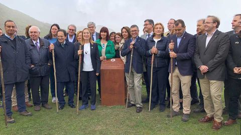 Ana Pastor ha presidido los actos de comemoracin del centenario de Picos de Europa