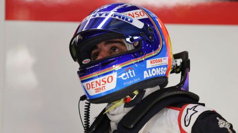  El espaol Fernando Alonso, doble campen del mundo de Frmula Uno y lder del Mundial de Resistencia con el equipo Toyota Gazoo Racing, tras la primera sesin de entrenamientos libres en el circuito de Shanghi