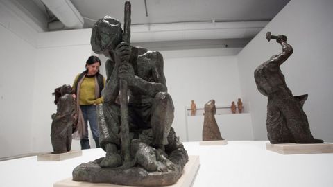 Exposición del escultor valenciano y mindoniense de adopción Juan Puchades Quiles en el Museo Provincial de Lugo