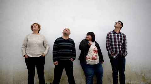 Los alumnos del centro ocupacional hicieron de modelos para el almanaque solidario