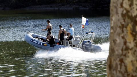 Imagen de archivo de la búsqueda de Sonia Iglesias en el río Lérez en 2010
