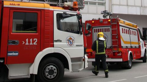 Imagen de archivo de los bomberos de Betanzos