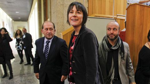 La oposición (en la foto, Leiceaga, Pontón y Villares) pidió que comparezca el conselleiro de Sanidade en pleno y el PP lo rechazó