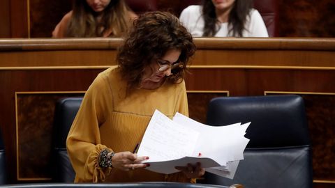 La ministra de Hacienda, María Jesús Montero, se mostró sorprendida por la intervención crítica de la gallega Yolanda Díaz