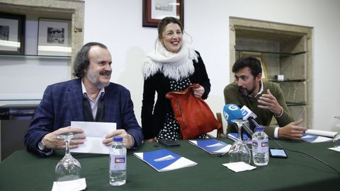 El 18 de enero, los diputados de En Marea Miguel Anxo Fernán-Vello, Yolanda Diaz y Antón Gómez Reino criticaron los Presupuestos y dijeron que votarían en contra. Al final los apoyaron