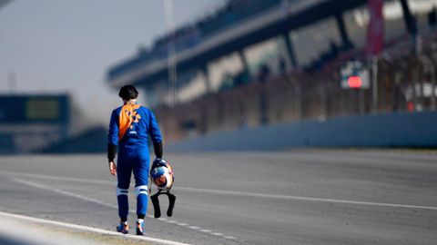 Carlos Sainz, durante los test de pretemporada con McLaren