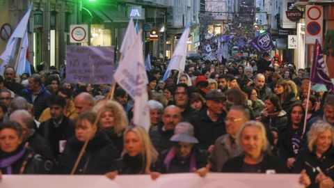 Los participantes en la concentración de Ferrol