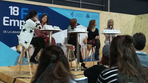 Por la izquierda, Carmen Osorio, Isabel Llano, Eugenia Surez, Carmen Garca y Carmen Barcia