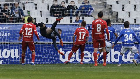 Gol Barcenas Jimmy Real Oviedo Deportivo Carlos Tartiere.Bárcenas anota el 1-0 frente al Deportivo