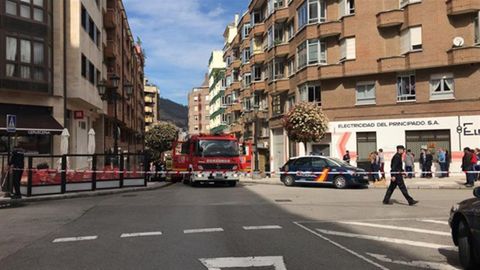 Intervencin de los bomberos en la Era, Oviedo