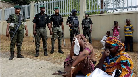 Algunas de las chicas liberadas dudan entre regresar a la guerrilla o huir al verse desplazadas en la sociedad nigeriana