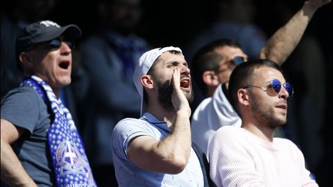 La grada acabó pidiendo la dimisión de la directiva tras la derrota del pasado sábado