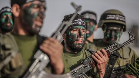 Combatientes de Hamás en un ejercicio militar en la Ciudad de Gaza