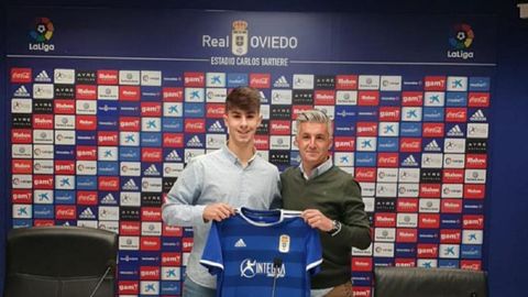 Óscar Marotías y Roberto Suárez en el Carlos Tartiere