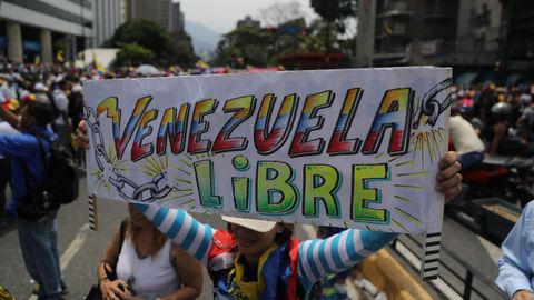 Manifestantes en las calles de Venezuela